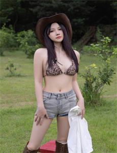 《纯H强J清纯校花》