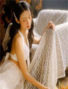 《胜女的代价剧情》